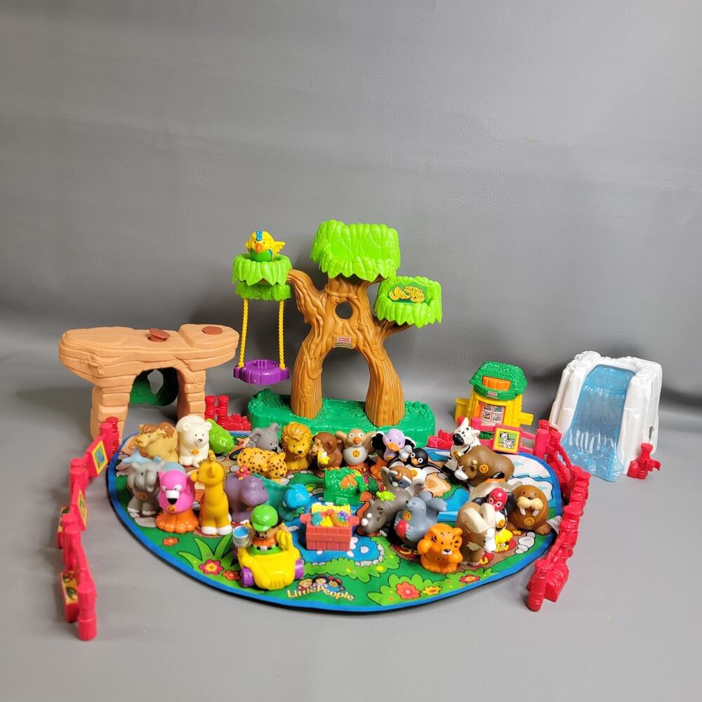 Fisher-Price Little People A-Z Learning Alphabet Zoo